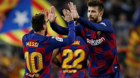 Gerard Pique has spoken about football icon Lionel Messi's Barcelona exit © Albert Gea / Reuters