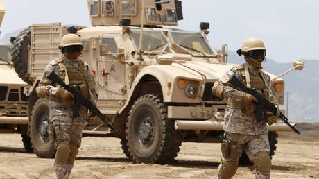 Canada violating arms treaty by selling sniper rifles & armored vehicles &lsquo;misused&rsquo; by Saudi Arabia in Yemen war, rights groups say