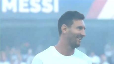 Lionel Messi sent PSG fans crazy on Saturday at the Parc des Princes. © Twitter / @PSG_English