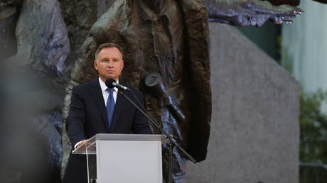 FILE PHOTO: Andrzej Duda attends a ceremony marking the anniversary of the 1944 Warsaw Uprising against Nazi occupants in Warsaw, Poland, July 31, 2021 © Reuters / Maciek Jazwiecki