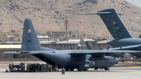 Hamid Karzai International Airport in Kabul, Afghanistan August 17, 2021. © Reuters / US AIR FORCE