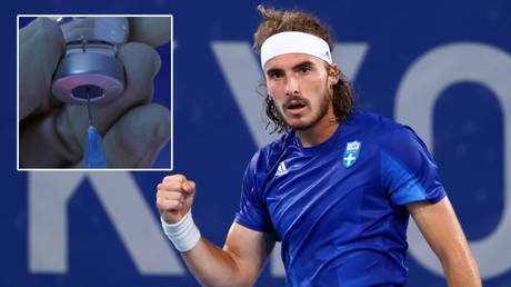 Stefano Tsitsipas has spoken about vaccines and Covid-19 © Edgar Su / Reuters | © Leonhard Foeger / Reuters