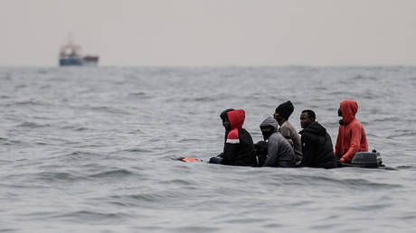 A migrant boat off the European shores. © AFP / Sameer al-Doumy