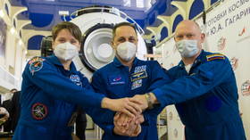 My own country of Canada just kicked me out because my Covid immunity was acquired naturally and not from a vaccine