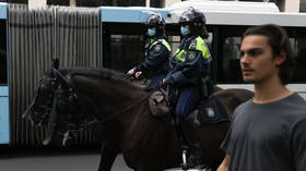 Clashes & arrests in Sydney, Melbourne as anti-lockdown protesters defy Australian police pledge to unleash ‘full force’ 611fa41085f5406b7e2559a2