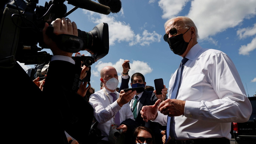 Biden to announce ‘more actions’ on Covid-19 vaccines before UN general assembly after ‘appropriate’ mandates – surgeon general