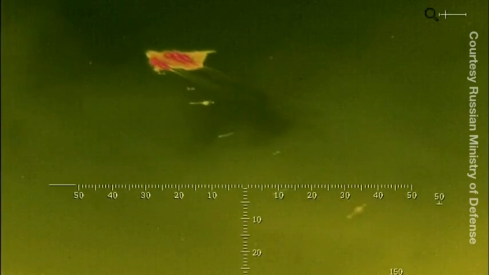 WATCH Russian airborne troops make nighttime assault landing at Russian-Belarusian war games