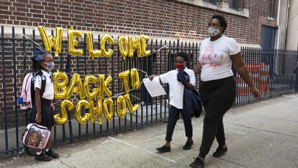 , NYC judge blocks school vaccine mandate as deadline looms, but city confident it ‘will be upheld’, The World Live Breaking News Coverage & Updates IN ENGLISH