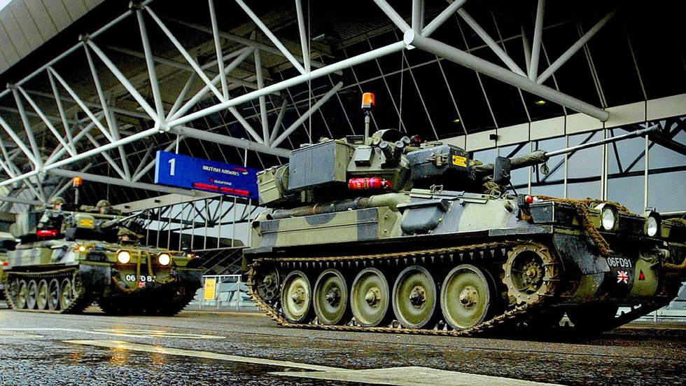 UK may call in the army to tackle ongoing petrol crisis – reports