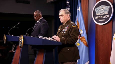 US Defense Secretary Lloyd Austin and Joint Chiefs Chairman General Mark Milley discuss Afghanistan during a news conference at the Pentagon, September 1, 2021.