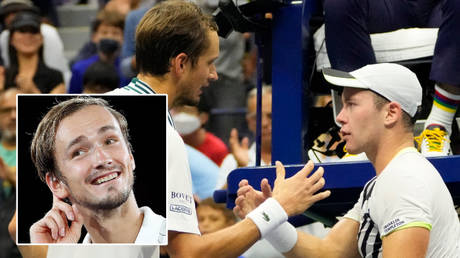 US Open star Medvedev reveals his life-changing roadtrip, vaccine views, thoughts on players coming out... & favorite movie