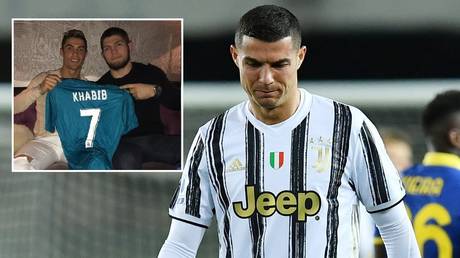 Khabib suggested his friend Cristiano Ronaldo was bored at Juventus. © Reuters / Instagram @cristiano