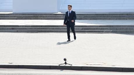 Zelensky regime can demolish monuments to friendship with Russia but it will never divide the people &ndash; Ukrainian opposition leader