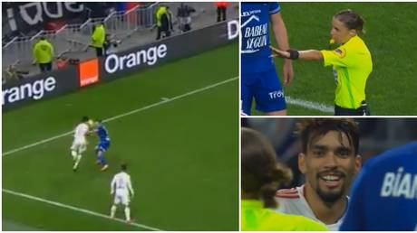 Paqueta was cautioned after a run-in with the referee. © Twitter