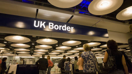 Border Force &lsquo;IT issue&rsquo; causes airport chaos across UK, as Home Office says problem resolved