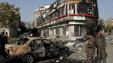 Afghan security forces keep watch at the site of car bomb blast in Kabul, Afghanistan (FILE PHOTO) © REUTERS/Stringer