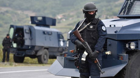 FILE PHOTO. Kosovo special police in Jarinje, Kosovo. ©REUTERS / Laura Hasani