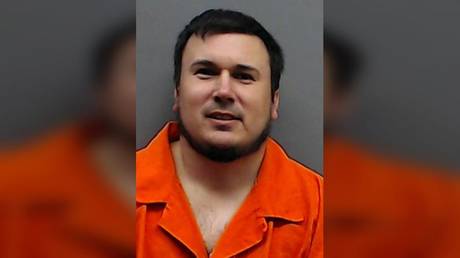 Texas nurse goes on trial for capital murder after allegedly intentionally injecting AIR into patients’ arteries