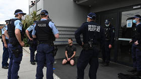 Australian police clash with anti-lockdown protesters after failing to suppress dissent with overwhelming force, threat of arrests