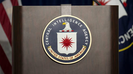 A lectern with a CIA logo at the agency’s headquarters in Langley. © AFP / Jim Watson
