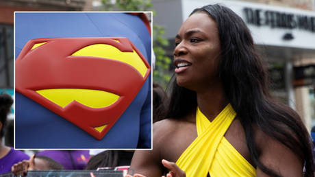 Claressa Shields has voiced her surprise over Superman © Andrea Comas / Reuters | © Emily Elconin / Reuters