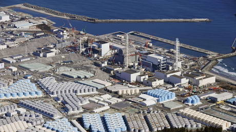 An aerial view shows the storage tanks for treated water at the tsunami-crippled Fukushima Daiichi nuclear power plant in Okuma town, Fukushima prefecture, Japan (FILE PHOTO) © Kyodo/via REUTERS