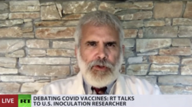 Ответ общественного здравоохранения на Covid-19 отстает от данных и не учитывает реальные риски, сказал RT исследователь вакцин Роберт Мэлоун