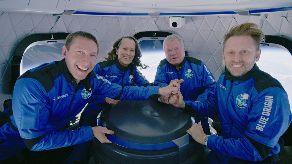 US entrepreneur who flew to space on Bezos' rocket dies in plane crash