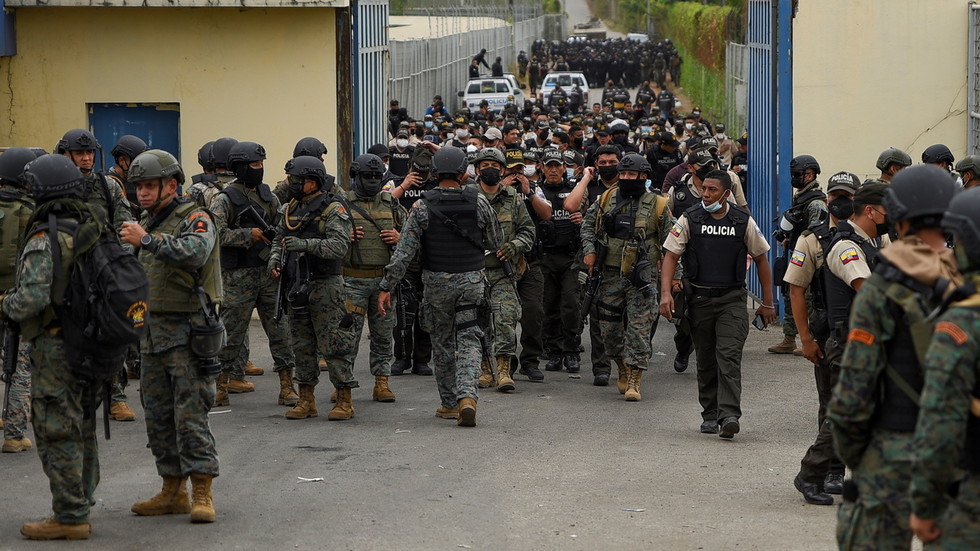 Prison riot sparked by gang violence kills at least 68