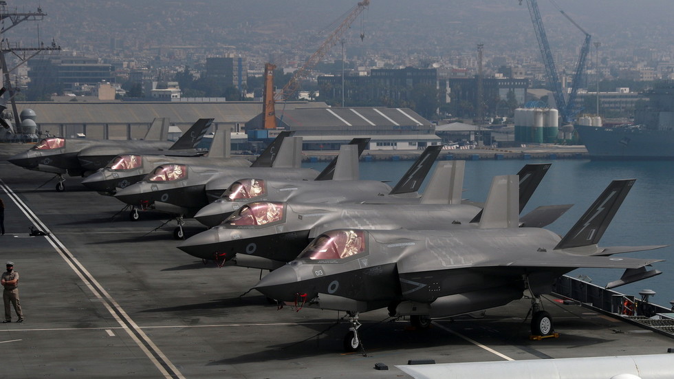 British F-35 jet crashes into Mediterranean – MoD