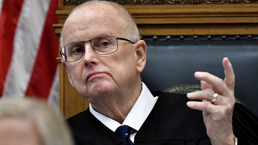 Rittenhouse judge: Media coverage of trial ‘irresponsible’ and ‘frightening’