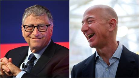 Bill Gates © Reuters / Leon Neal; Jeff Bezos © Reuters / Lindsey Wasson/File Photo