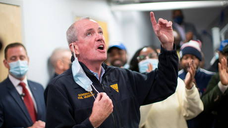NJ Gov. Phil Murphy in Newark for last-minute Election Day push © Reuters / Eduardo Munoz