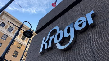 RT&rsquo;s Boom Bust finds out who started rumor about Kroger accepting Bitcoin Cash & lined their pockets on the surge