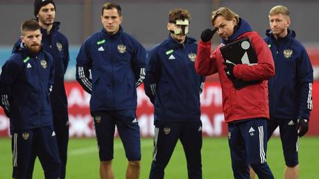 Russia football boss Karpin says some players still &lsquo;afraid&rsquo; to get Covid vaccine
