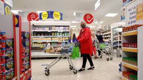 UK food prices edge close to pandemic peak