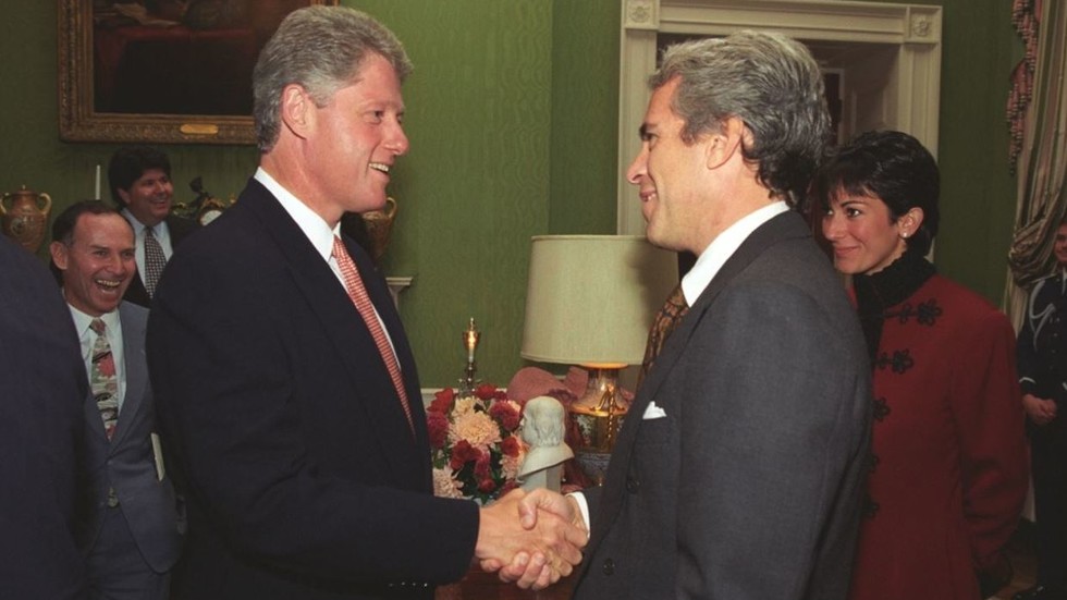 Here's how many times Jeffrey Epstein visited the White House