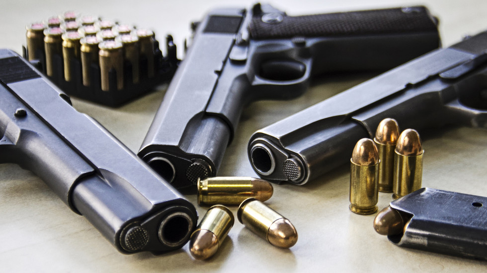 ‘All-time high’ number of guns seized in US airports