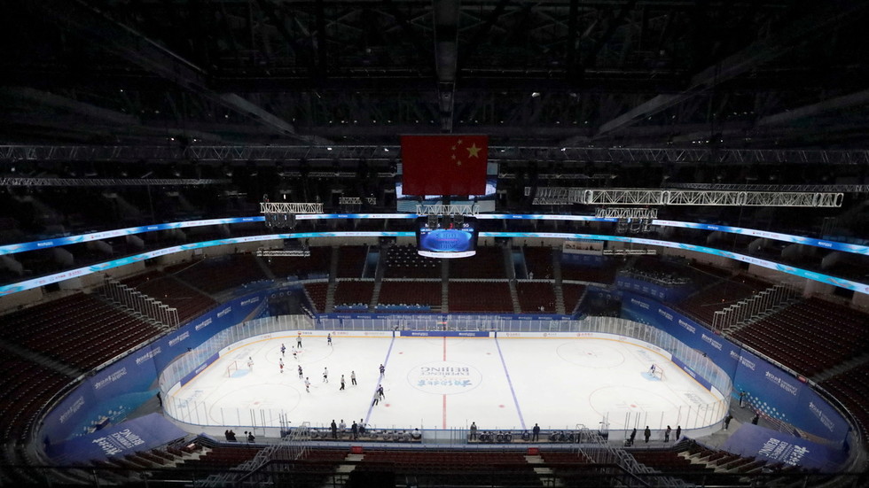 https://www.rt.com/sport/543935-nhl-hockey-beijing-olympics/American hockey stars may skip Beijing Olympics