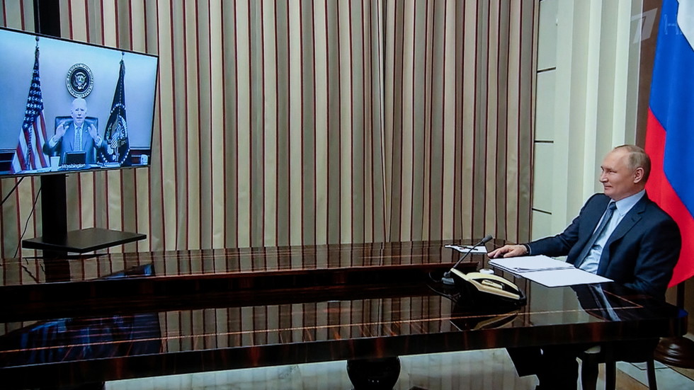 Putin and Biden hold phone talks as NATO tensions soar