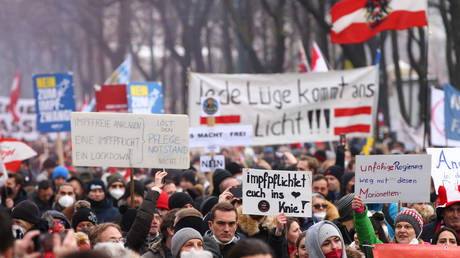 Demonstrators jammed the streets of Vienna on Saturday to protest Covid-19 restrictions and vaccine orders.