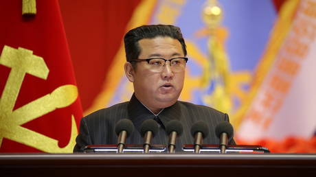 North Korean leader Kim Jong Un speaks during the Eighth Conference of Military Educationists of the Korean People's Army at the April 25 House of Culture in Pyongyang, North Korea in this undated photo released on December 7, 2021. © KCNA via REUTERS