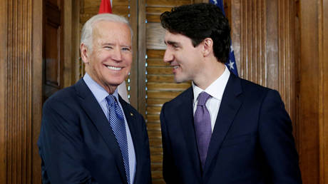 Joe Biden (left) and Justin Trudeau are among the leaders overseeing a diplomatic boycott of the Beijing Winter Olympics 2022 © Chris Wattie / Reuters