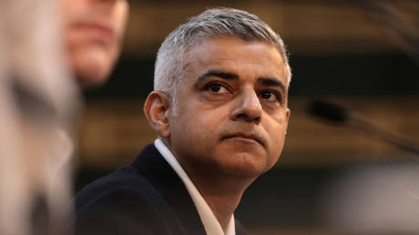 The Mayor of London, Sadiq Khan. © Reuters / Simon Dawson
