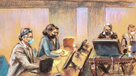 Ghislaine Maxwell sits next to defense attorney Jeffrey Pagliucca during trial in New York City trial, in courtroom sketch