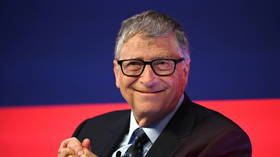 Bill Gates prevê a data de término da pandemia