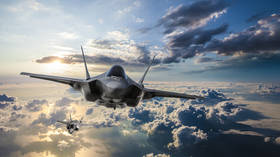 همسایه روسیه 10 میلیارد یورو برای جت های جنگنده F-35 در یک قرارداد بی سابقه هزینه می کند   