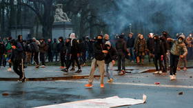 Десятки задержанных в ходе протестов против ограничений по борьбе с Covid в Брюсселе (ВИДЕО)