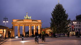 Вот сколько немцев разрешено праздновать вместе в Новый год.