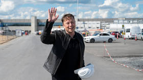 Musk blasts California tax as he dumps more stock